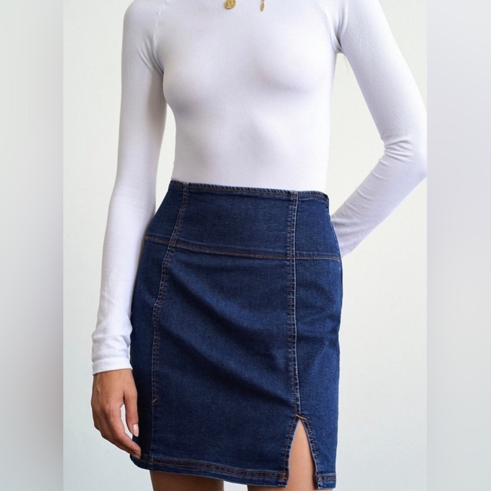Free People Canyon mini skirt size 2